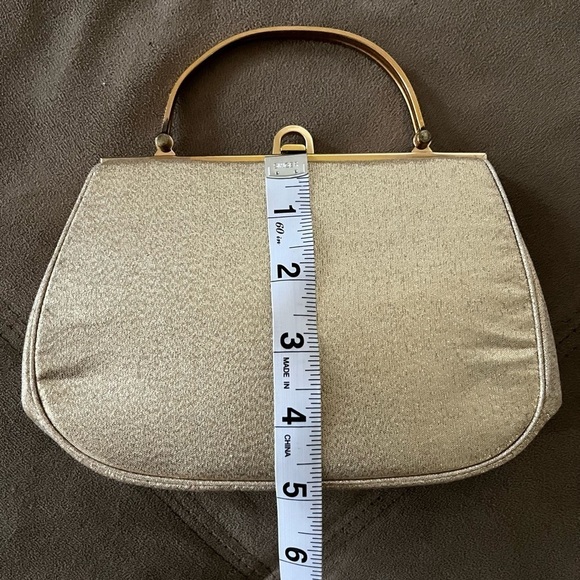 Vintage MM Couture Morris Moskowitz Shimmery Golden Clutch - 1960s - Picture 8 of 10